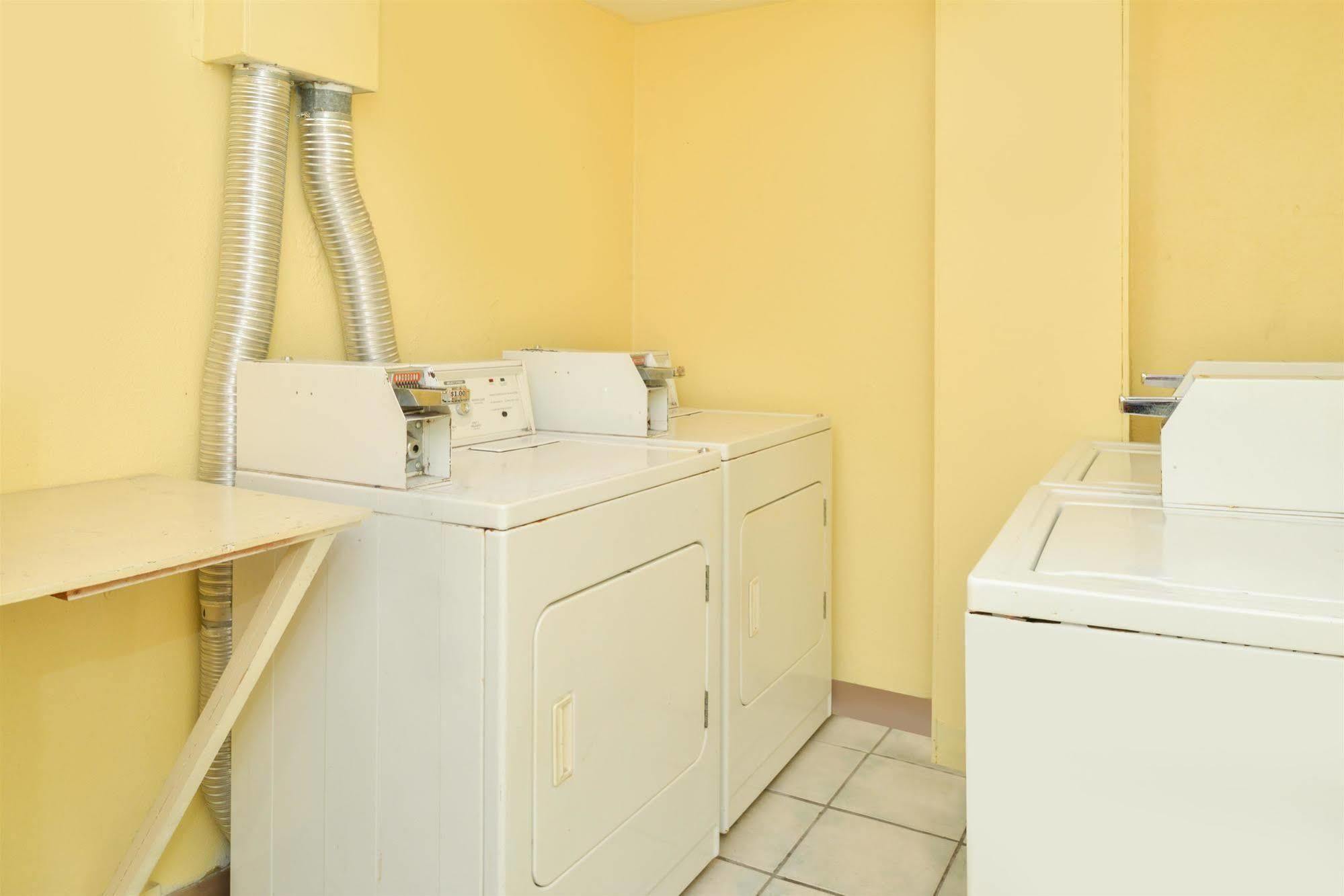 Americas Best Value Inn Sarasota Eksteriør billede
